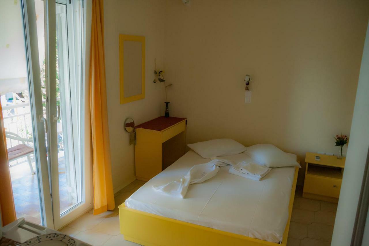 Spiti Hotel Ireo Exterior foto